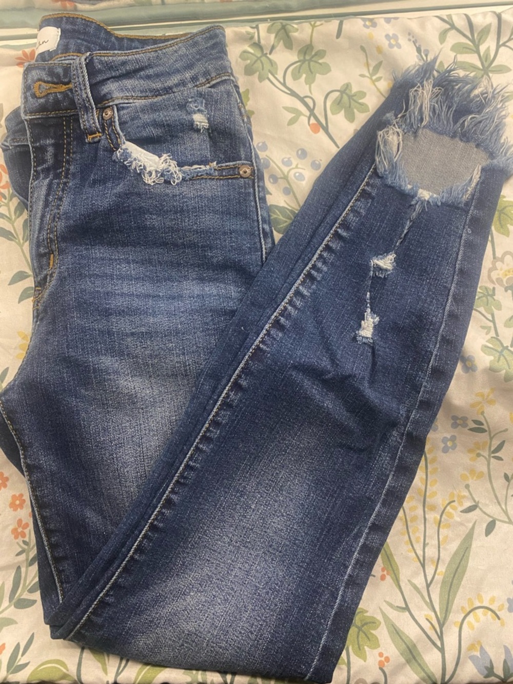 KanCan Skinny Jeans